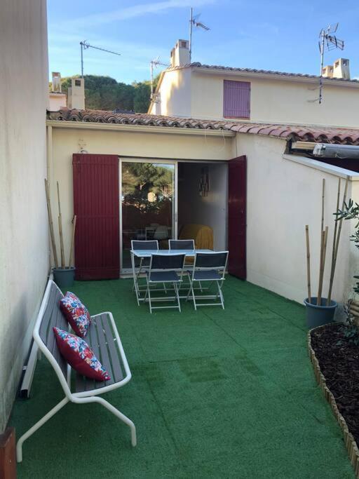 Joli Appartement A Proximite Du Village Naturiste Agde Exterior photo